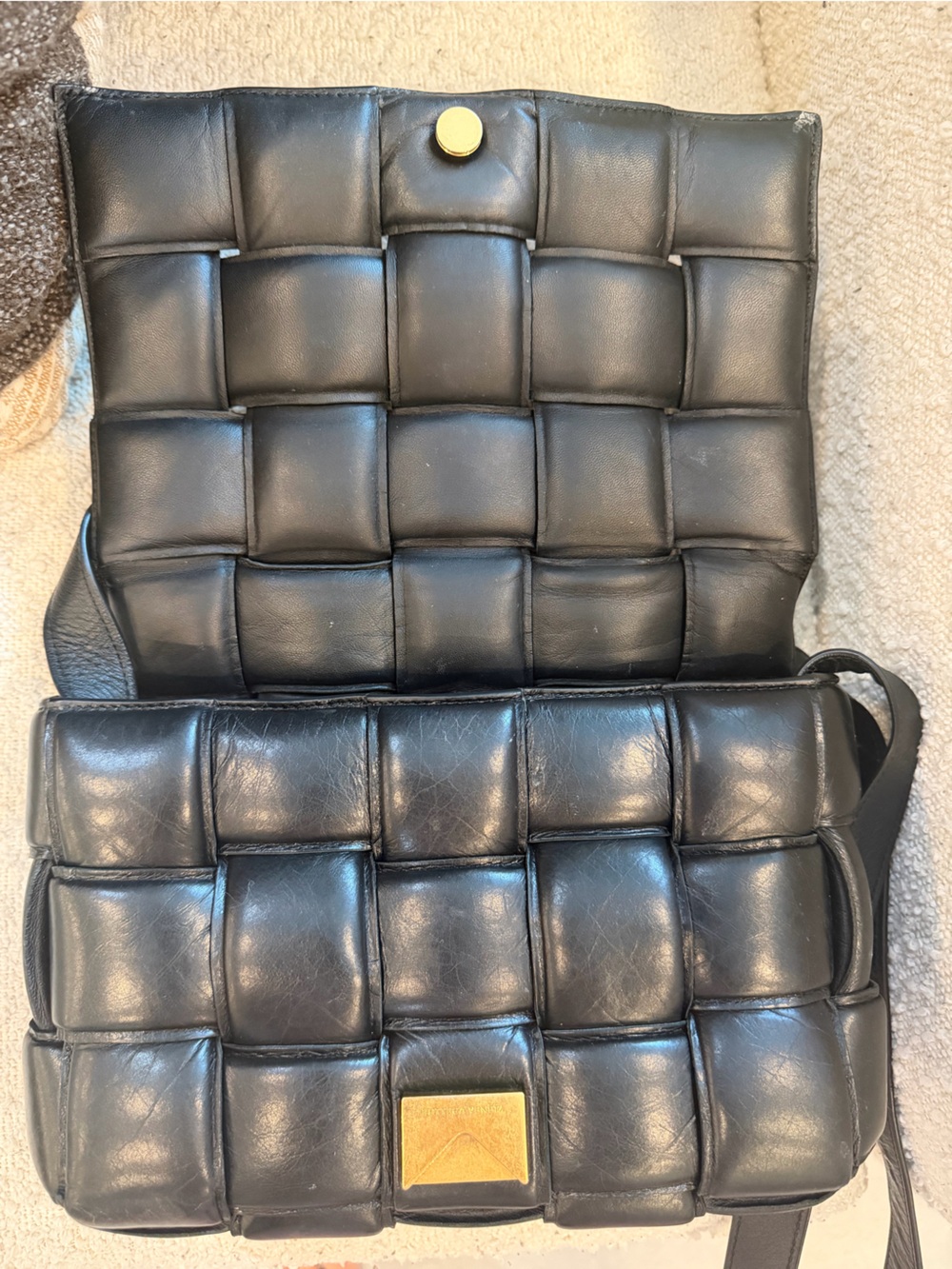 Bottega Veneta Cassette Crossbody Bag Black Leather - Picture 6 of 15